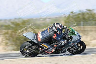 media/Dec-04-2025-Racers Edge (Thu) [[5ebc9f124d]]/3-B Group/5-Session 2 Turn 2 inside Speed Pans/